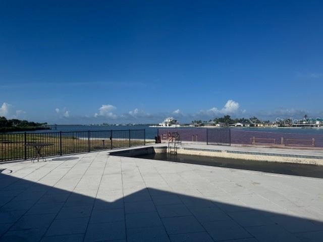 Image 4 Image 4