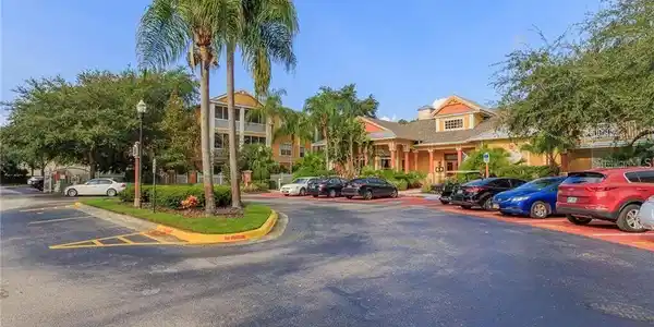 4207 S DALE MABRY HIGHWAY