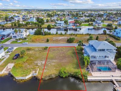 3327 TURKS CAP DRIVE