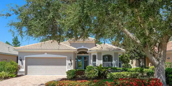 556 CRANE PRAIRIE WAY