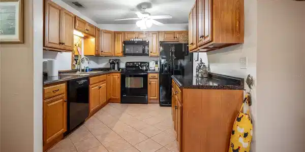 Image 4 Image 4