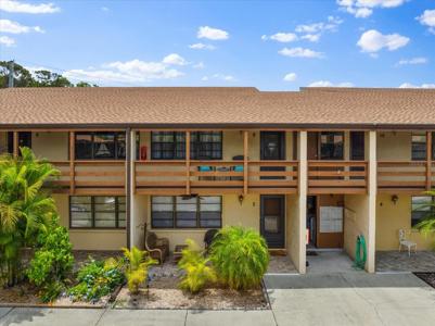 7 QUAILS RUN BOULEVARD