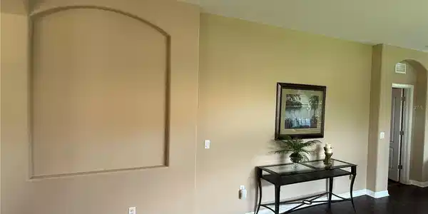 Image 4 Image 4