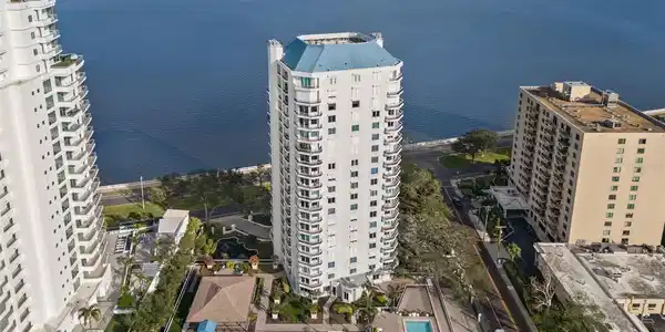 3435 BAYSHORE BOULEVARD