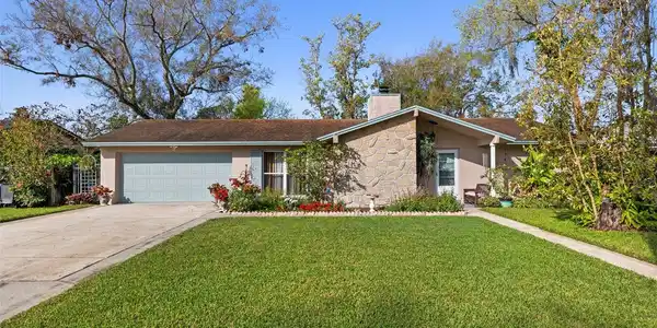 7104 LARIMER COURT