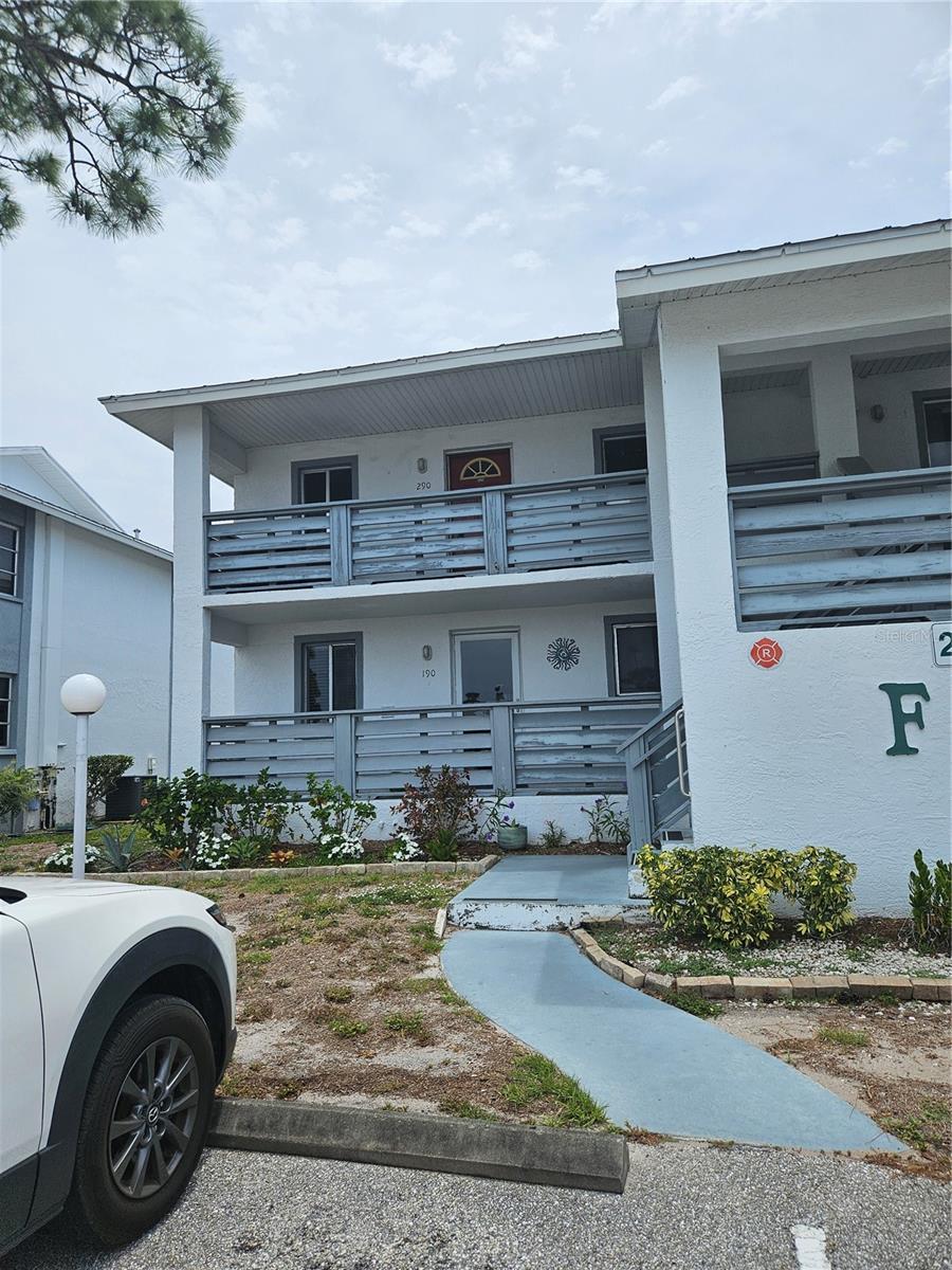 Image 1 Image 1