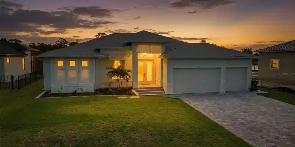1411 LIGGETT CIRCLE
