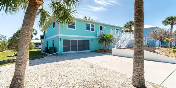9230 PINE COVE DRIVE