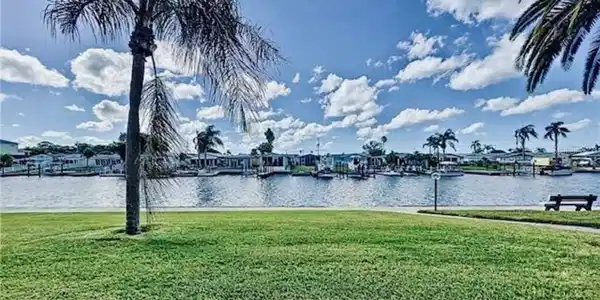 4660 MARINE PARKWAY