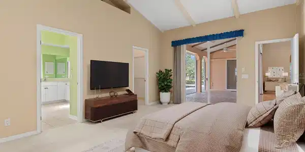 Image 4 Image 4