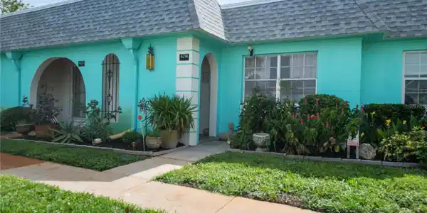 4214 PRINCE PLACE