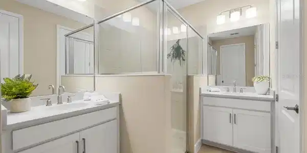 Image 4 Image 4