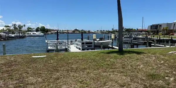 1000 APOLLO BEACH BOULEVARD