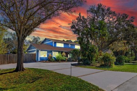 1975 LEVINE LANE