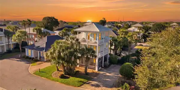 26 TOPAZ COVE
