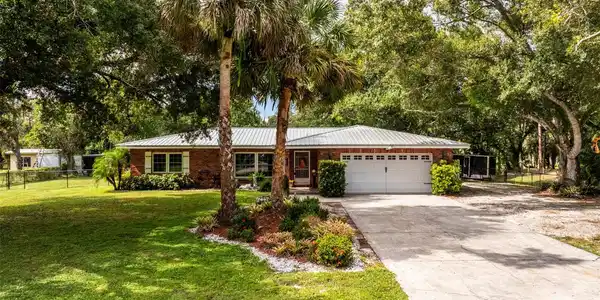 17371 WILLIAMSBURG DRIVE