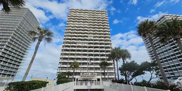 2900 N ATLANTIC AVENUE