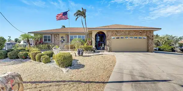 925 GOLF ISLAND DRIVE