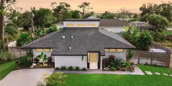 1471 SOUTHLAND ROAD