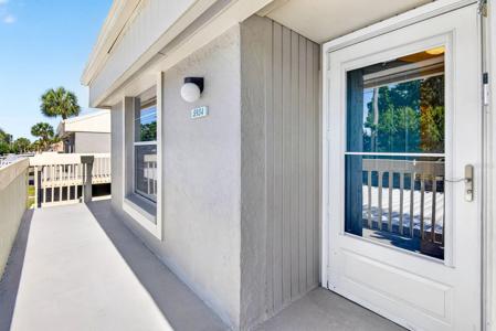 5934 7TH AVENUE W