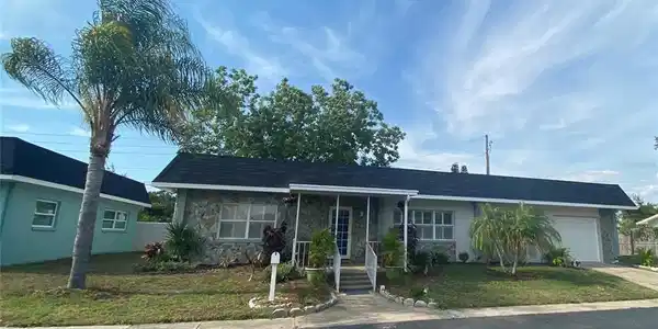 13940 ANONA HEIGHTS