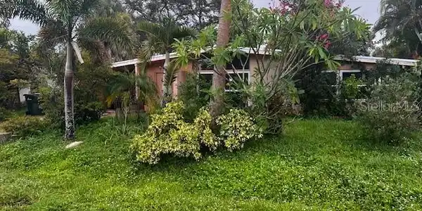 602 BONITO AVE