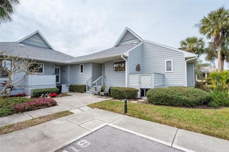1018 CARAVEL COURT