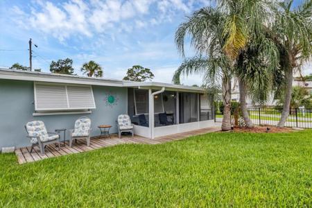 1686 CHAPLINE LANE