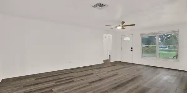 Image 4 Image 4