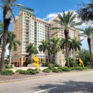 750 N TAMIAMI TRAIL