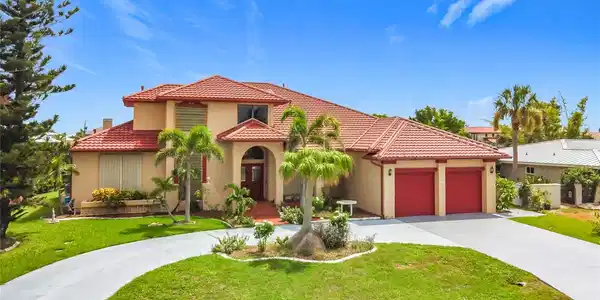 134 SEVILLE PLACE SW