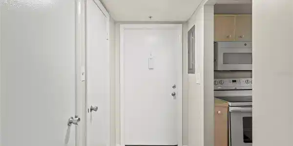 Image 4 Image 4
