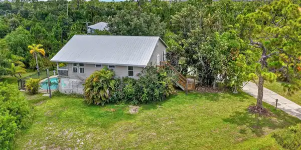 5220 ANDERSON ROAD