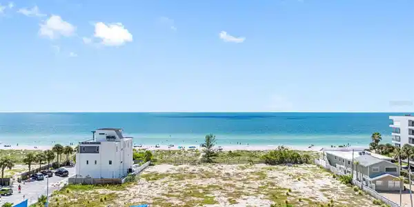 400 GULF BOULEVARD