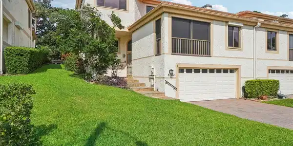 3702 MUIRFIELD DRIVE