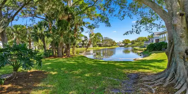 1004 OSPREY COURT