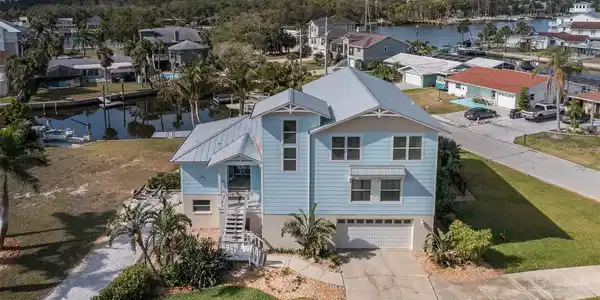 5040 WATERSIDE DRIVE