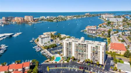 255 DOLPHIN POINT