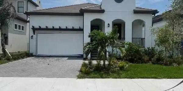 1035 SEAGRAPE DRIVE