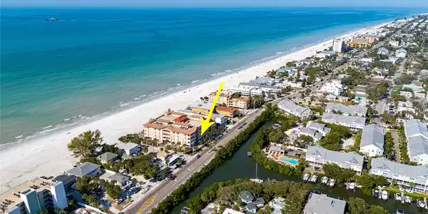 604 GULF BOULEVARD