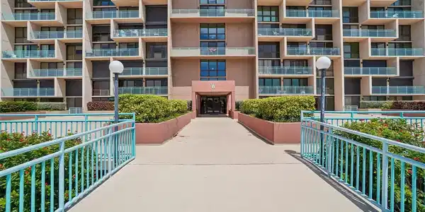 Image 4 Image 4