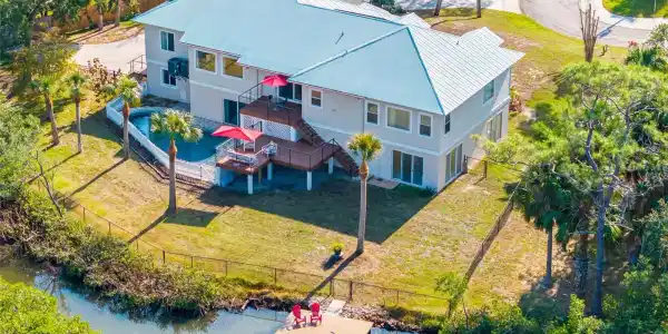 1580 MACCHESNEY DRIVE