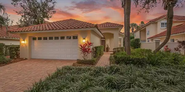 8 MONTERREY DRIVE