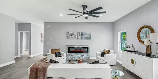 Image 4 Image 4
