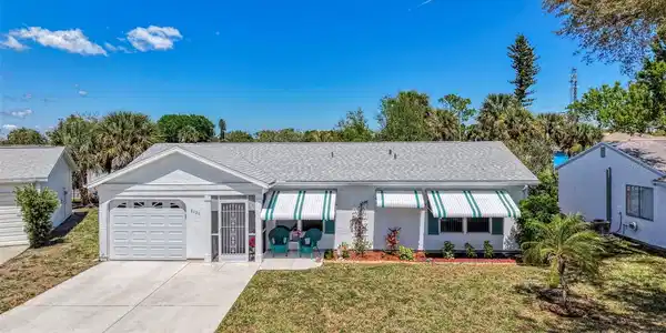 8130 PICKWICK ROAD