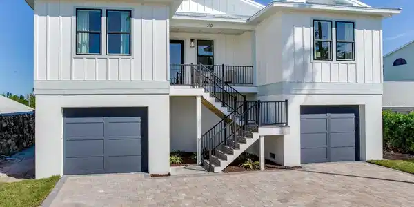 8555 HERON LAGOON CIRCLE
