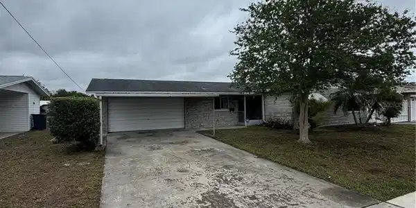 5813 LIVERPOOL DRIVE