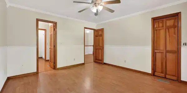 Image 4 Image 4