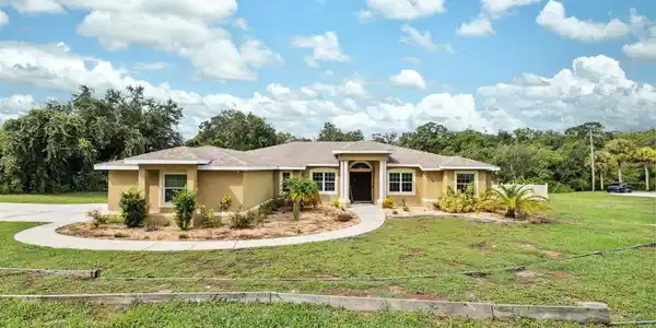 7172 RIVER COUNTRY DRIVE