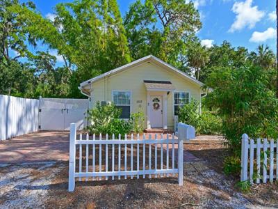 1253 43RD STREET